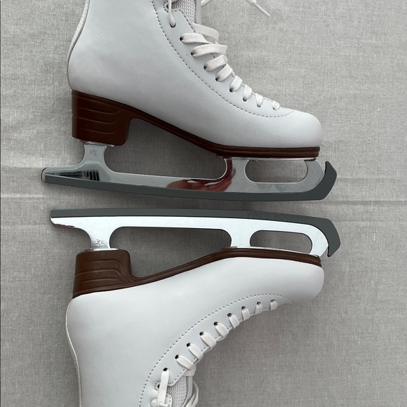 JACKSON Women's White Figure Skates - Picture 5 of 10